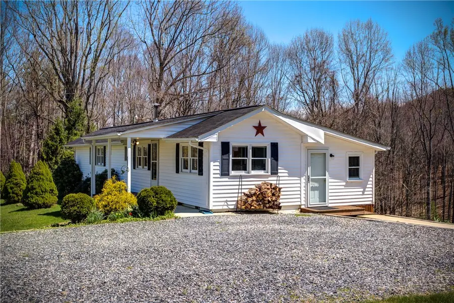 2081 Bakers Ridge Road, Piney Creek, NC 28663 - #3