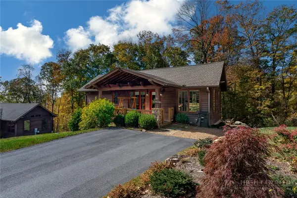 156 High Hemlock Trail, Blowing Rock, NC 28605