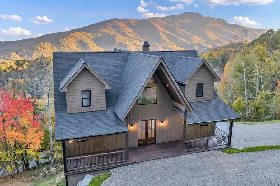 808 Chestnut Ridge Trail, Seven Devils, NC 28604 - #3