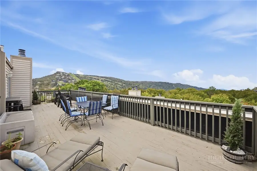 301 Pinnacle Inn Road #3317, Beech Mountain, NC 28604 - #3