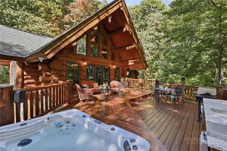 420 Spring Creek Drive, West Jefferson, NC 28694 - #2