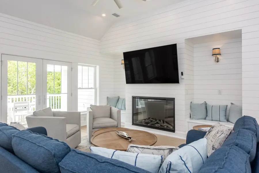 642 Hunt Club Drive, Corolla, NC 27927 - Image #2