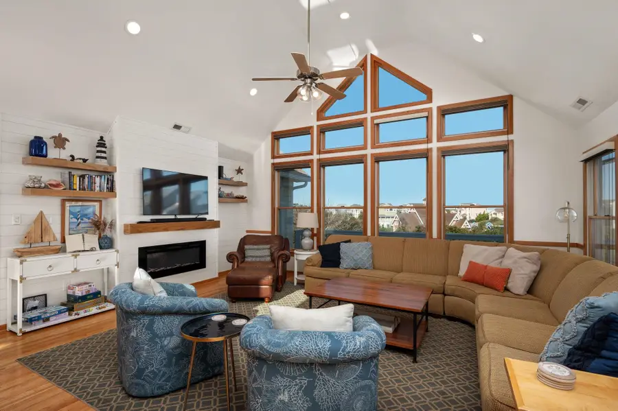 103 Halyard Court, Duck, NC 27949 - Image #2