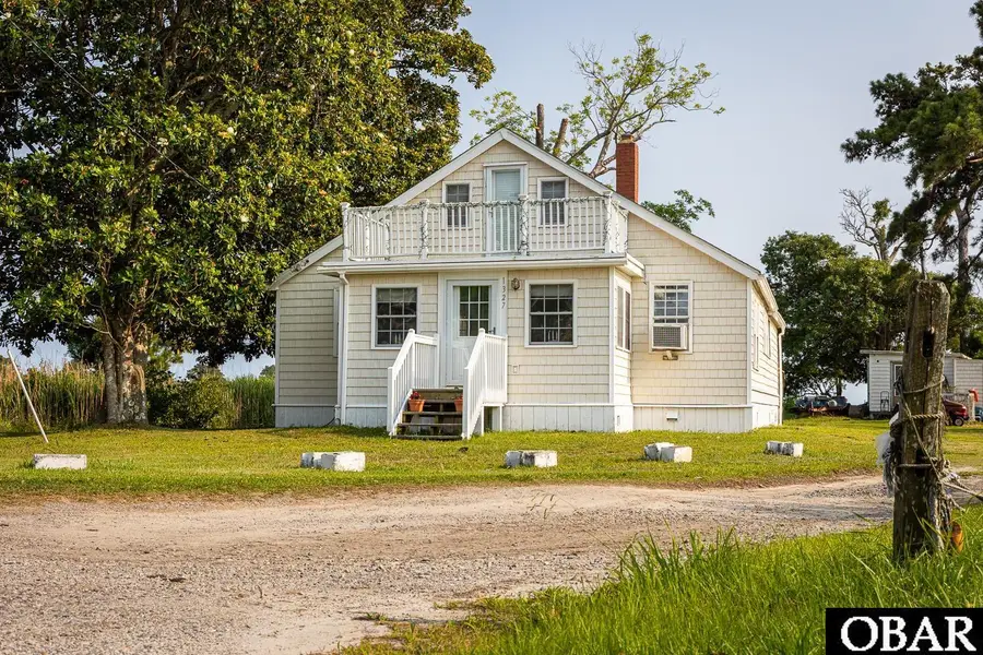 1327 W Kitty Hawk Road, Kitty Hawk, NC 27949 - Image #2