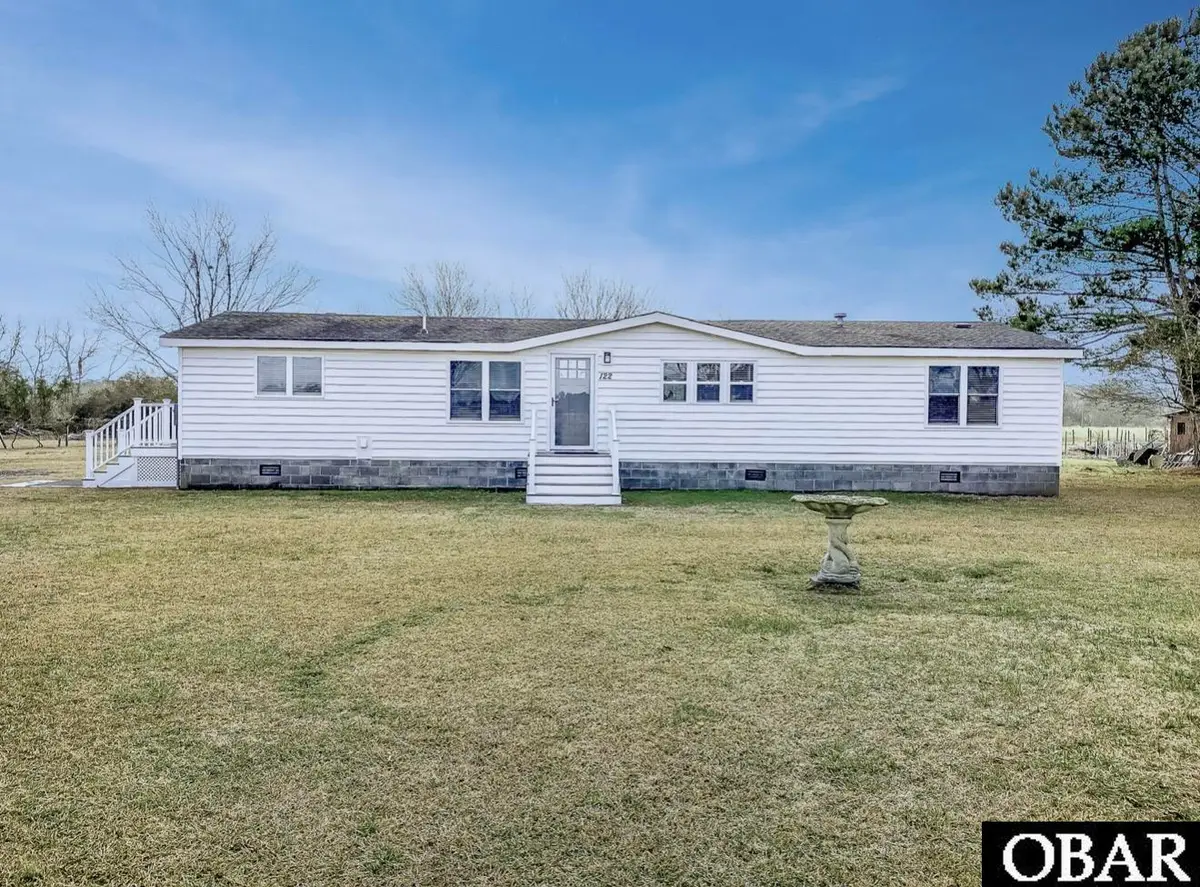 122 Bufflehead Court, Knotts Island, NC 27950 - Image #1