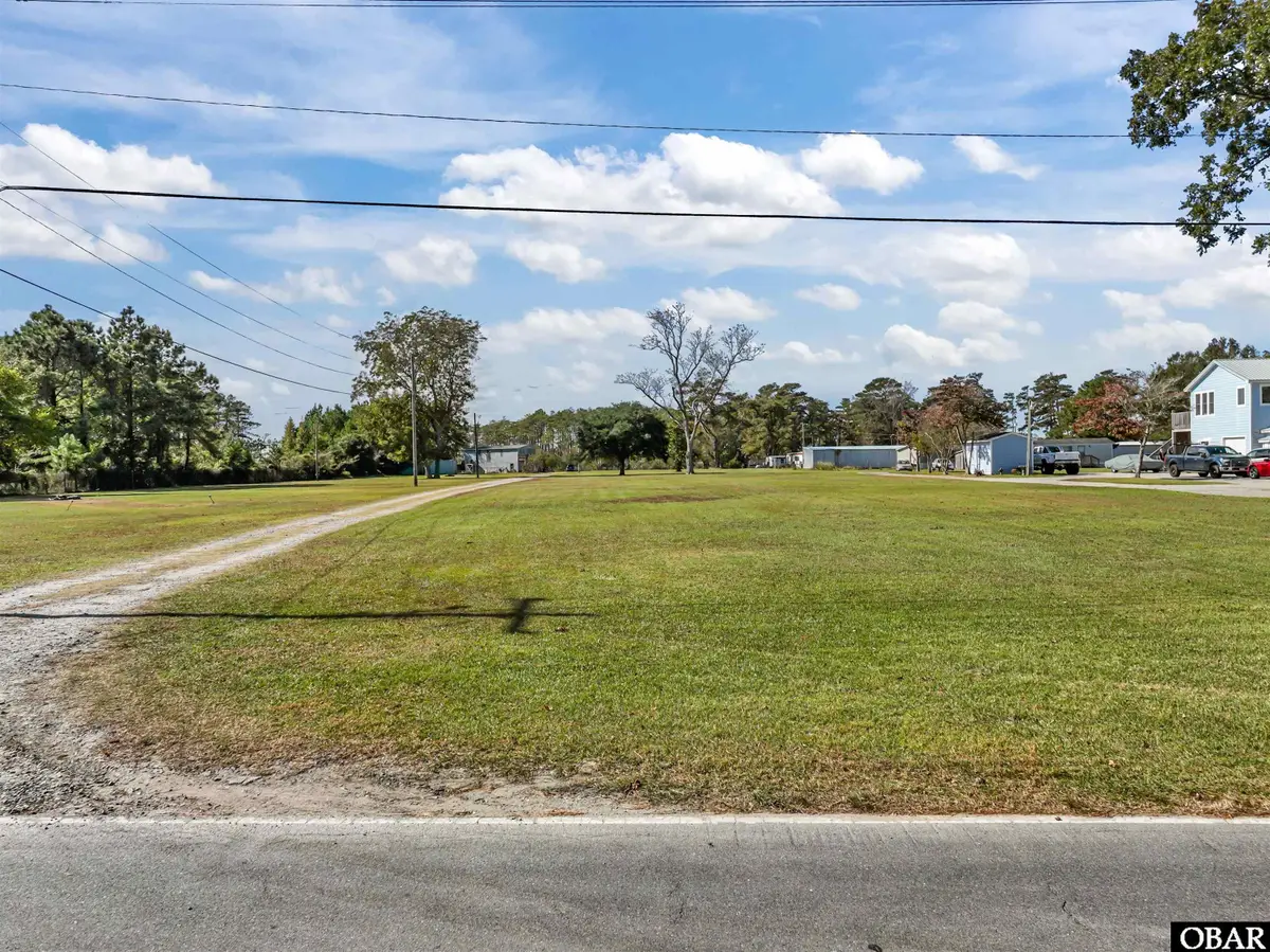 7636 Shipyard Road, Manns Harbor, NC 23168 - Image #1