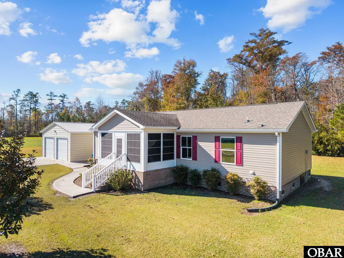 87 Pearce Point Drive, Columbia, NC 27925 - Image #1