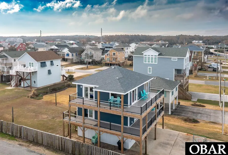 305 E Martin Street, Kill Devil Hills, NC 27948 - Image #2