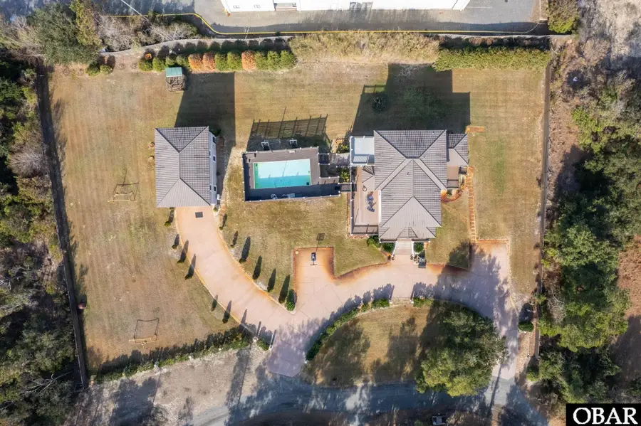 203 W Carolinian Circle, Nags Head, NC 27959 - Image #2