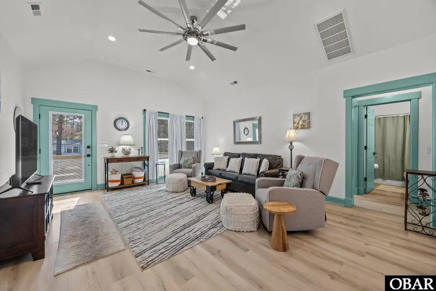 907 Amanda Street, Manteo, NC 27954 - Image #2