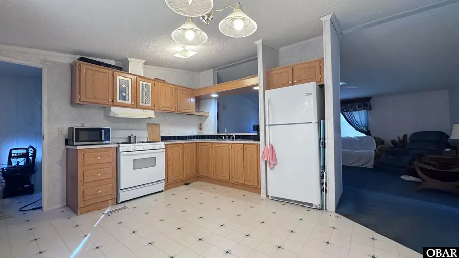 5634 Caratoke Highway, Poplar Branch, NC 27965 - Image #3