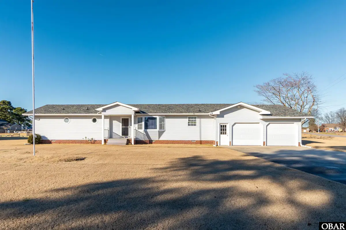 100 Swan Drive, Currituck, NC 27929 - Image #1