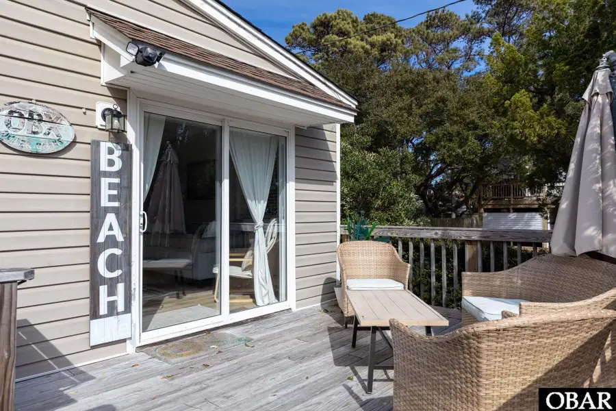 1100 W Durham Street, Kill Devil Hills, NC 27948 - #2