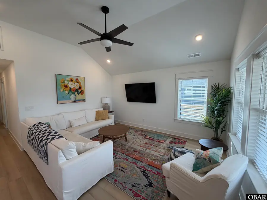 613 W Palmetto Street, Kill Devil Hills, NC 27948 - #2