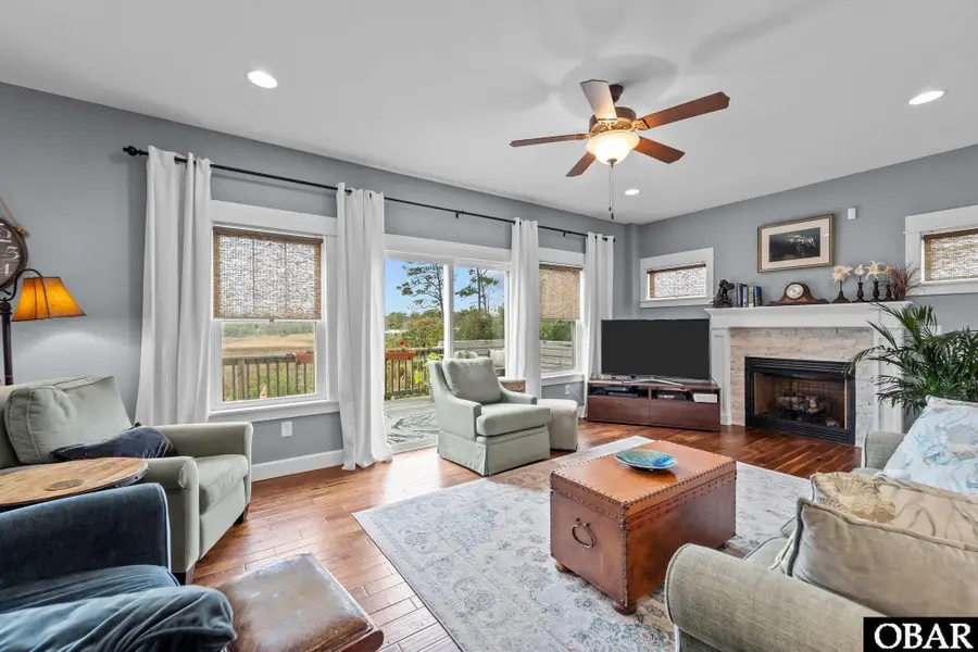 206 Sunrise Crossing Dr, Kill Devil Hills, NC 27948 - #3