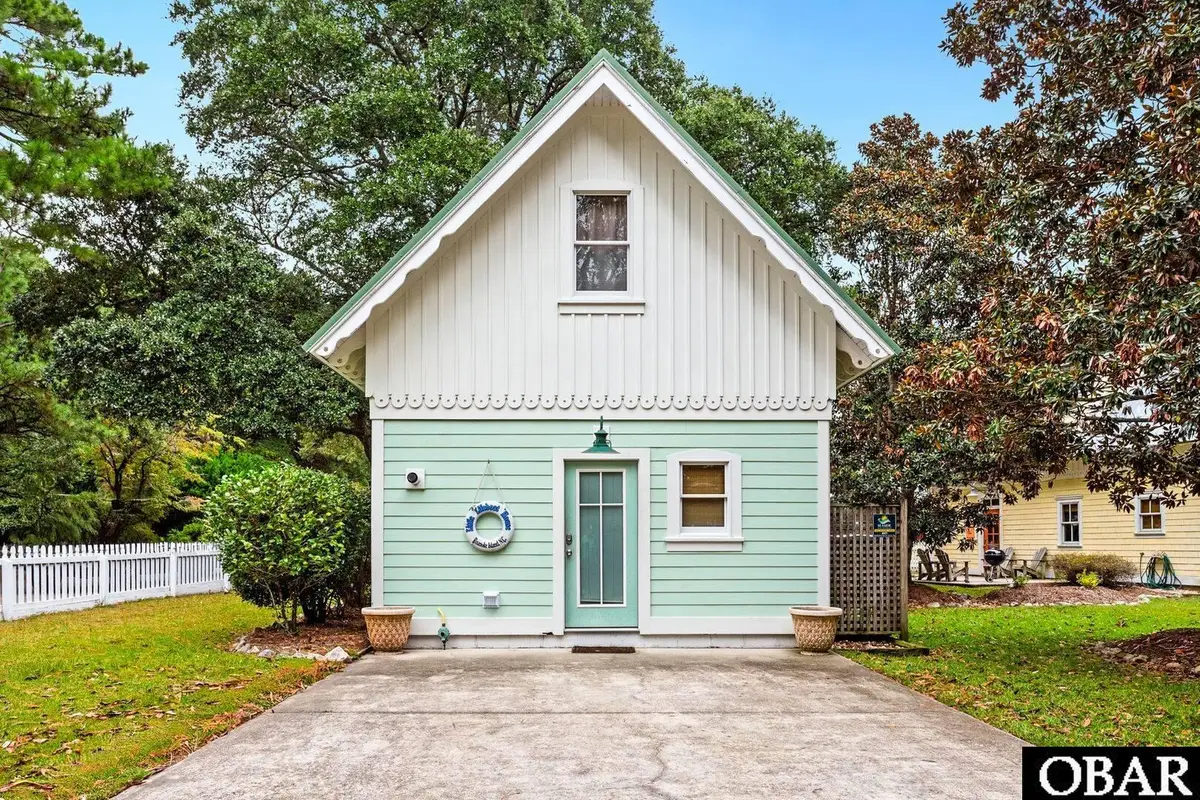 708 Wingina Avenue, Manteo, NC 27954 - #1