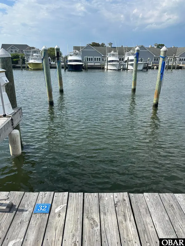 0 Docks Lot # 32, Dare, NC 27954-0000