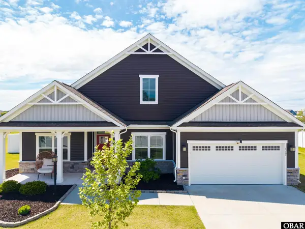 112 Glenmoor Path, Moyock, NC 27958