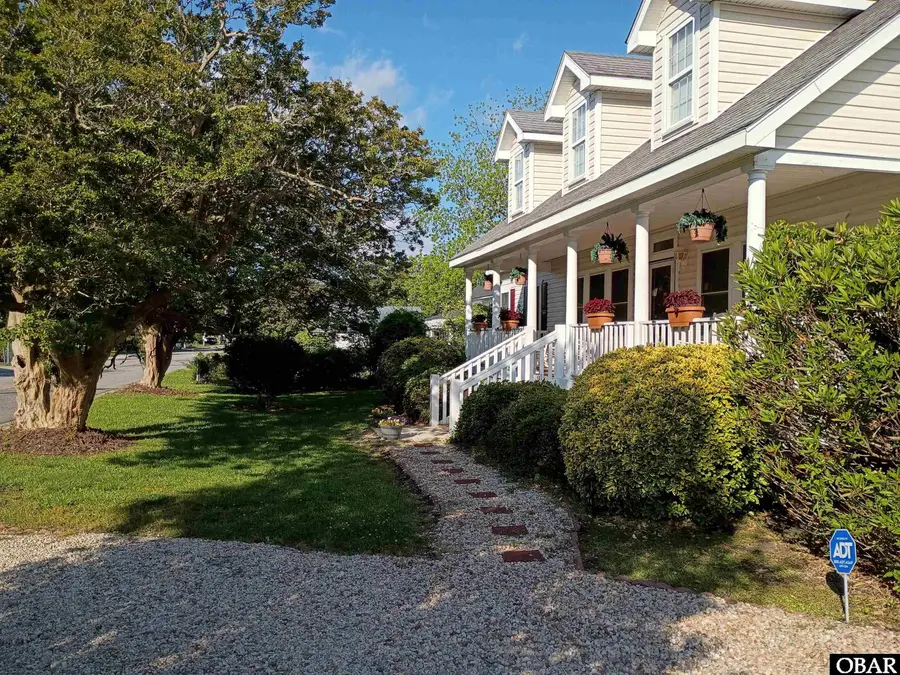 511 Sir Walter Raleigh Street, Manteo, NC 27954 - #2