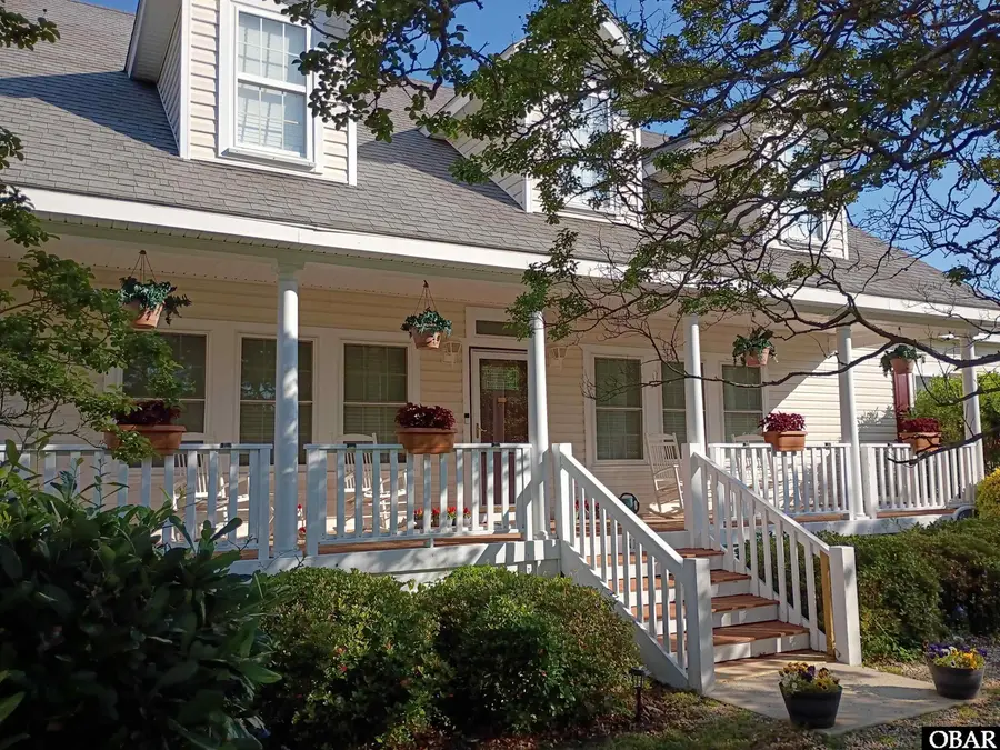 511 Sir Walter Raleigh Street, Manteo, NC 27954 - #3