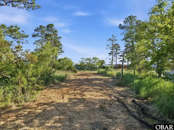 142 Bayview Drive, Stumpy Point, NC 27978
