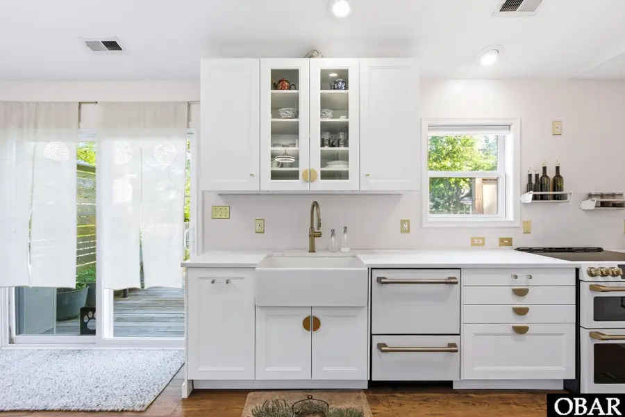 903 Holly Street, Kill Devil Hills, NC 27948 - #3