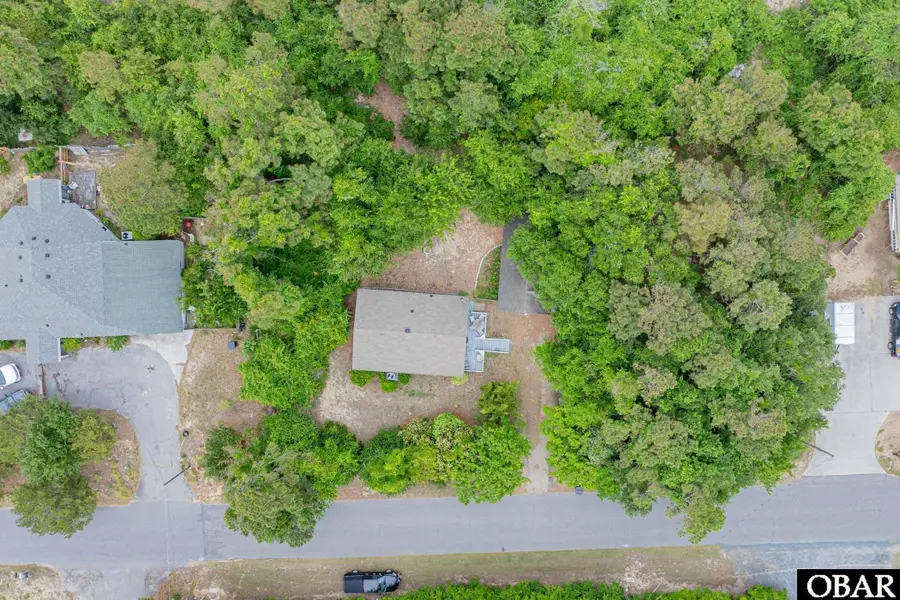 3929 Shelby Avenue, Kitty Hawk, NC 27949 - #3