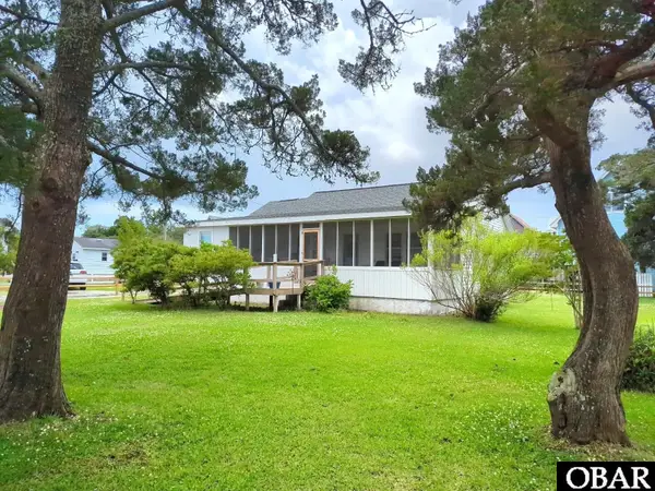 690 -2A Irvin Garrish Highway, Ocracoke, NC 27960