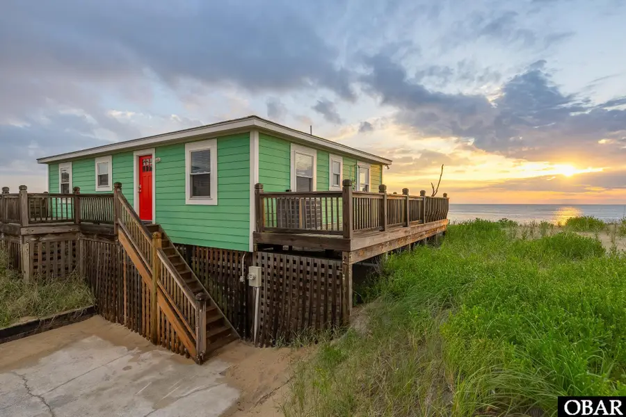 3215 N Virginia Dare Trail, Kill Devil Hills, NC 27948-0000 - #3