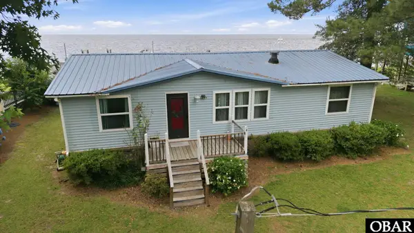 133 Rhodes Haven Drive, Columbia, NC 27925