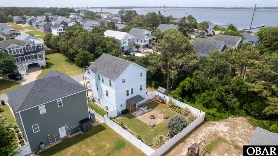 538 W Walker Street, Kill Devil Hills, NC 27948 - #2