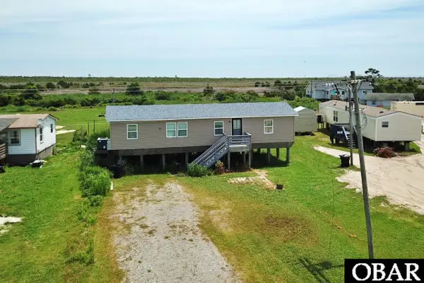 308 Bayview Drive, Stumpy Point, NC 27978
