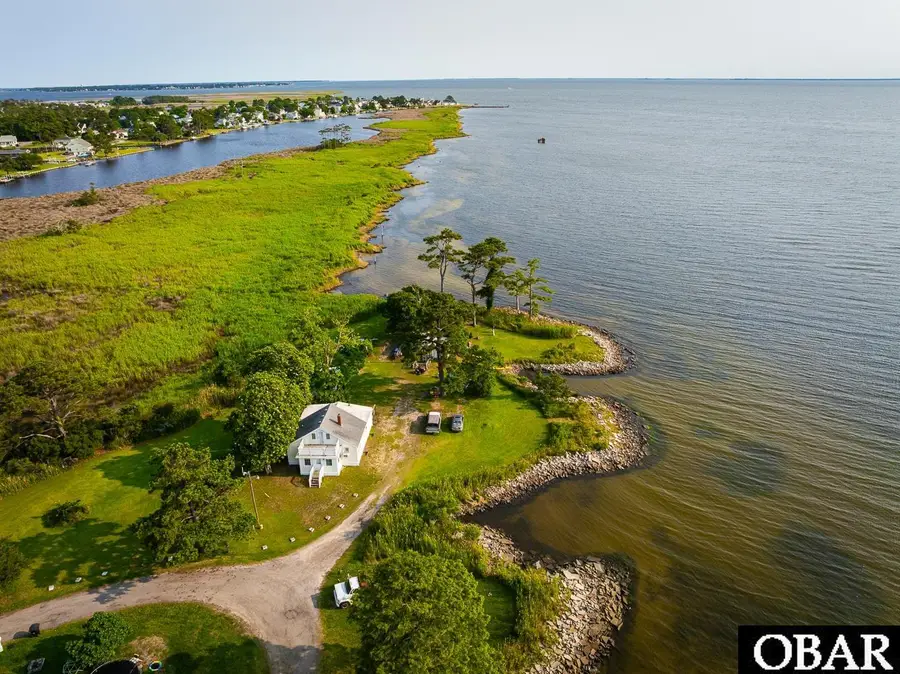 1327 W Kitty Hawk Road, Kitty Hawk, NC 27949 - #3