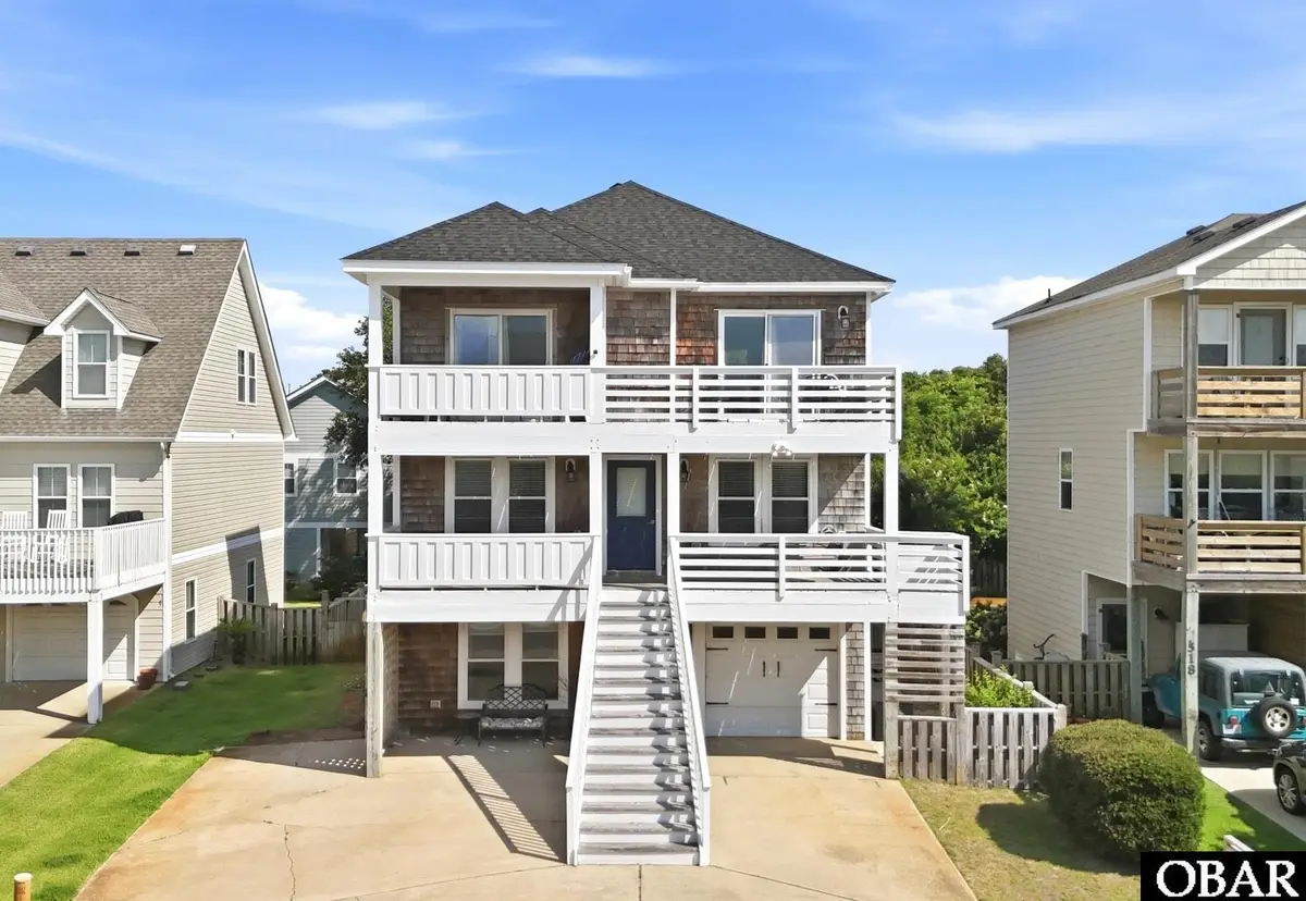 522 W Archdale Street, Kill Devil Hills, NC 27948 - #1