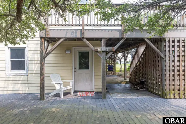 2406 S Memorial Avenue, Nags Head, NC 27959