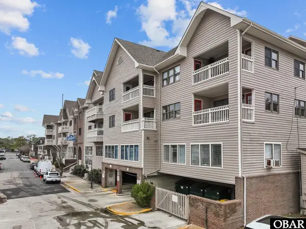 207 Queen Elizabeth Avenue unit 17, Manteo, NC 27954