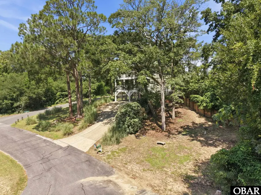 101 E Sir Walter Raleigh Drive, Kill Devil Hills, NC 27948 - #3