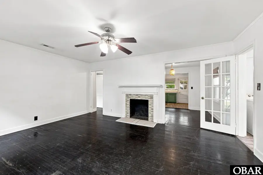 106 S Griffin Street, Elizabeth City, NC 27909 - #3