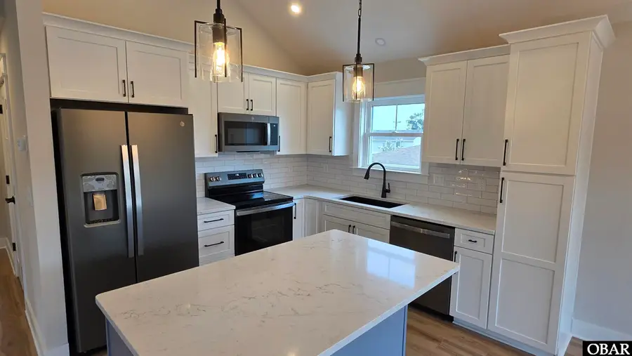 506 W Fifth Street, Kill Devil Hills, NC 27948 - #2