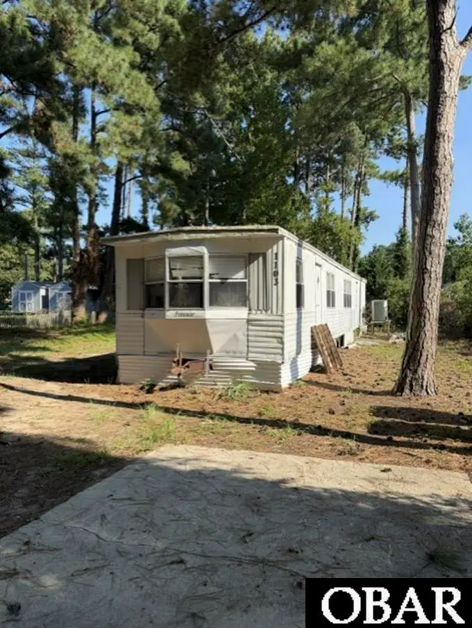 1103 W Holly Street, Kill Devil Hills, NC 27948 - #2