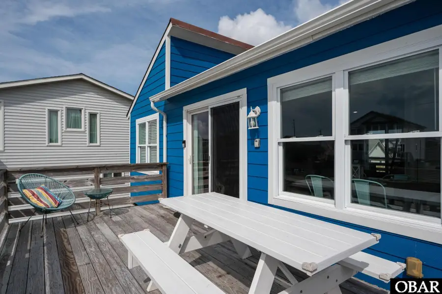114 E Aviation Avenue, Kill Devil Hills, NC 27948 - #2