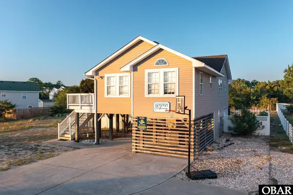 801 Eighth Avenue, Kill Devil Hills, NC 27948