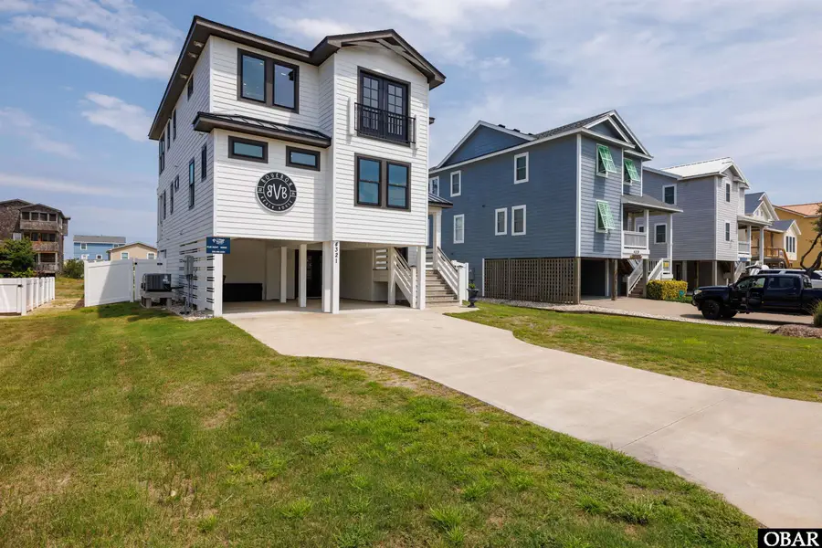 4321 Lindbergh Avenue, Kitty Hawk, NC 27949 - #2