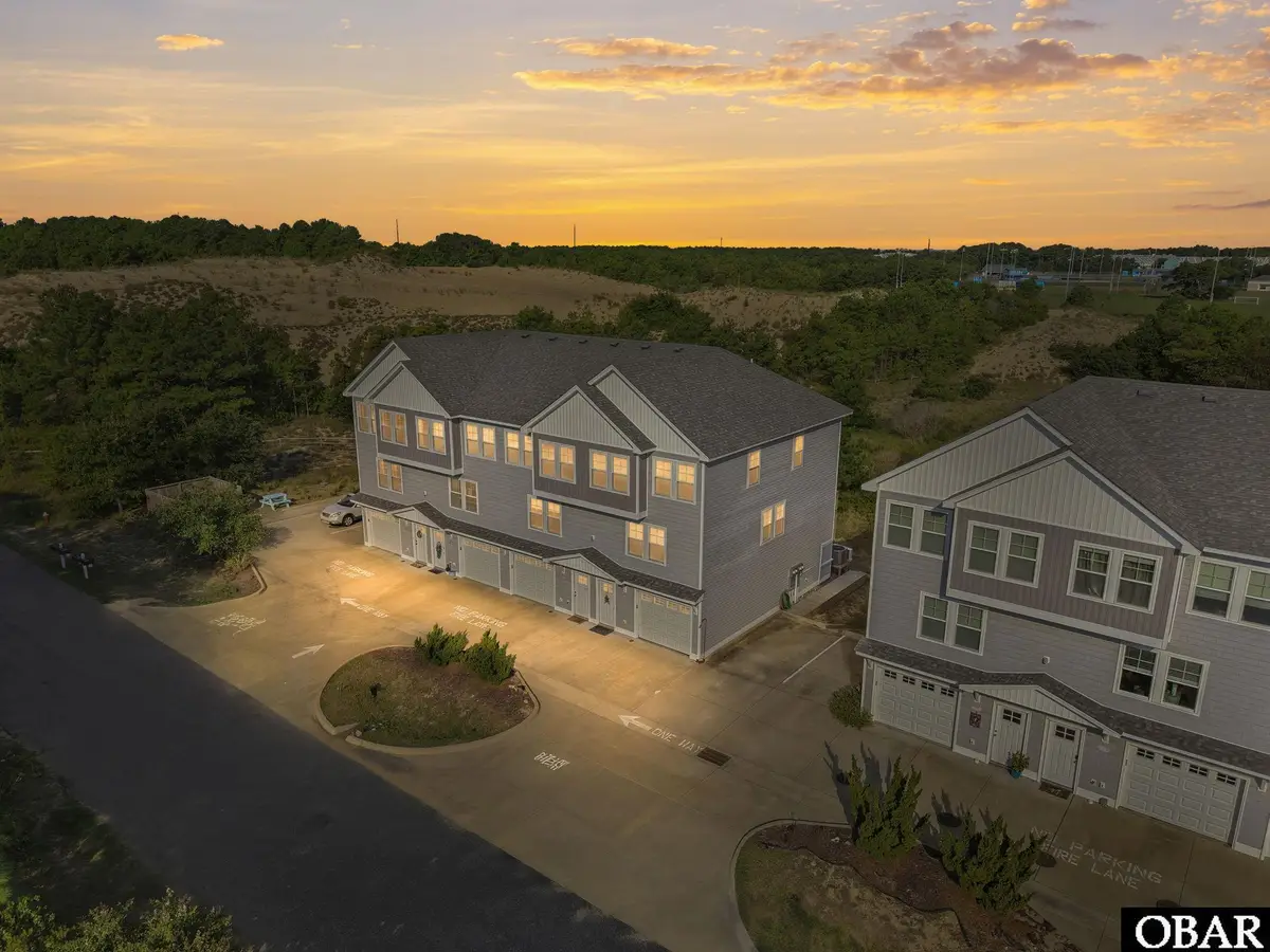 902 W Corrigan Street, Kill Devil Hills, NC 27948 - #1