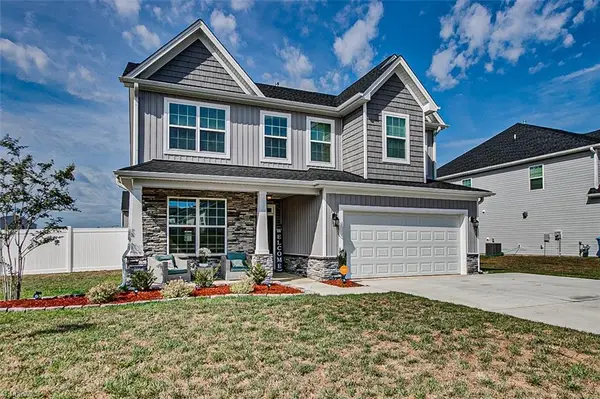 812 Palomino Mustang Drive, Whitsett, NC 27377