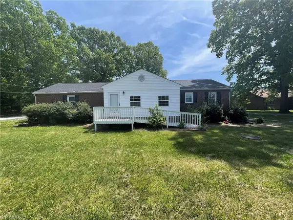 2410 Sandy Ridge Road, High Point, NC 27265