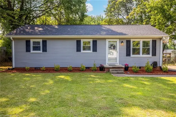 4314 Summit Avenue, Greensboro, NC 27405