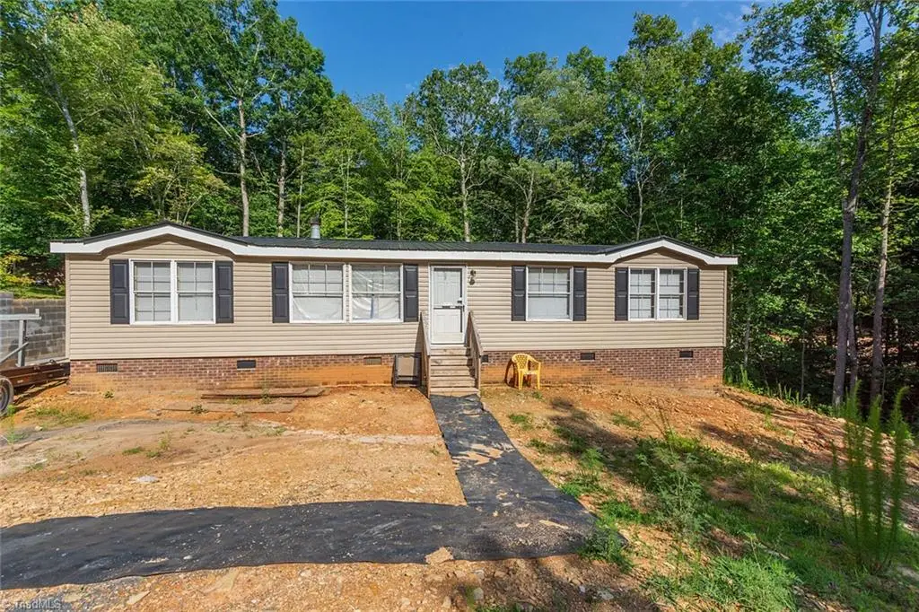 352 Humble Hollow Drive, Asheboro, NC 27203 - Image #1