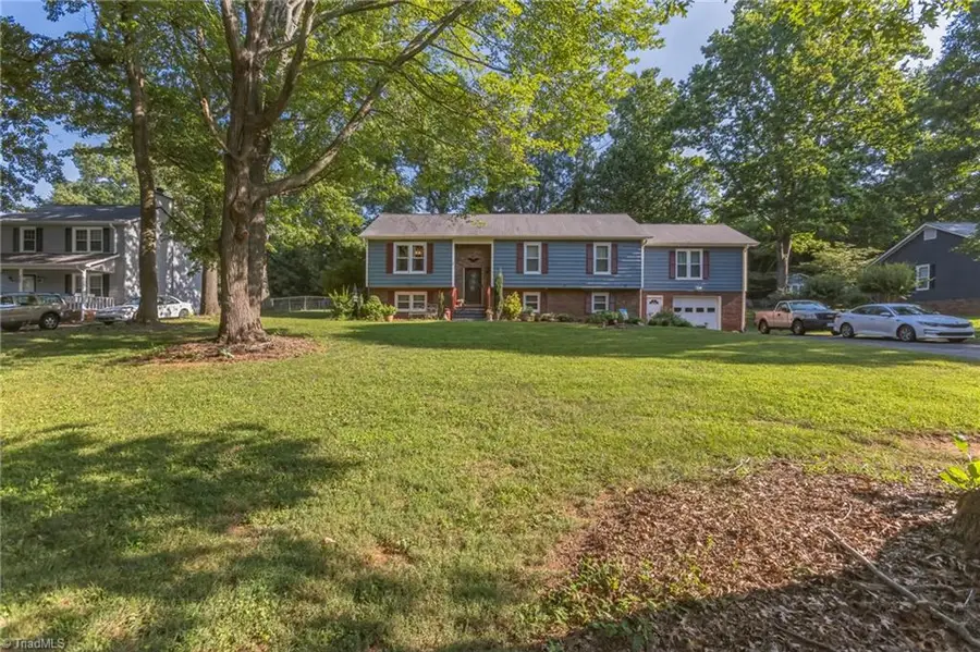 3585 Merry Ridge Road, Tobaccoville, NC 27050 - Image #2