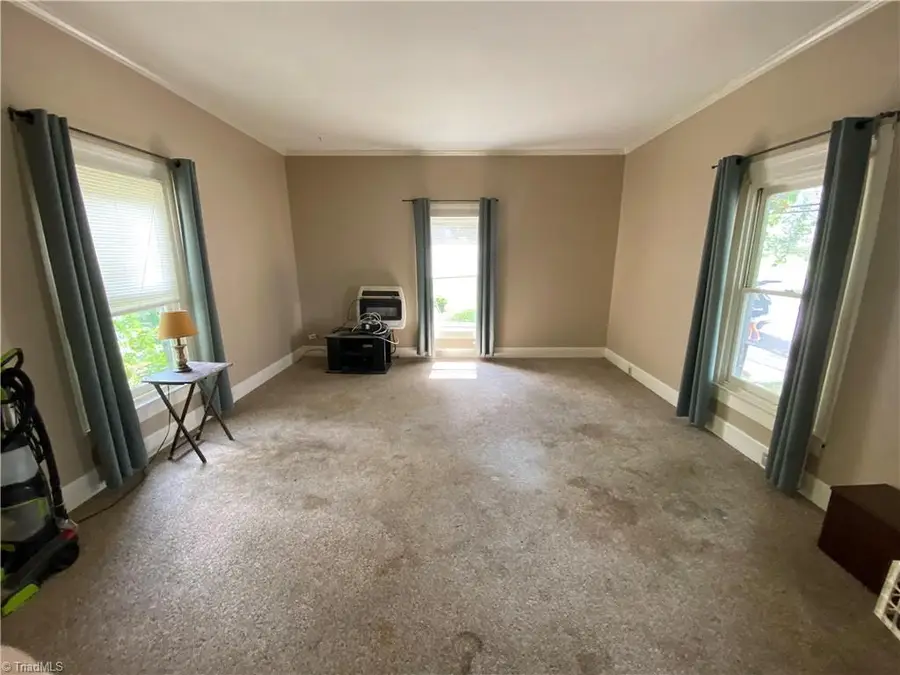 147 W Church Street, Mount Airy, NC 27030 - Image #2